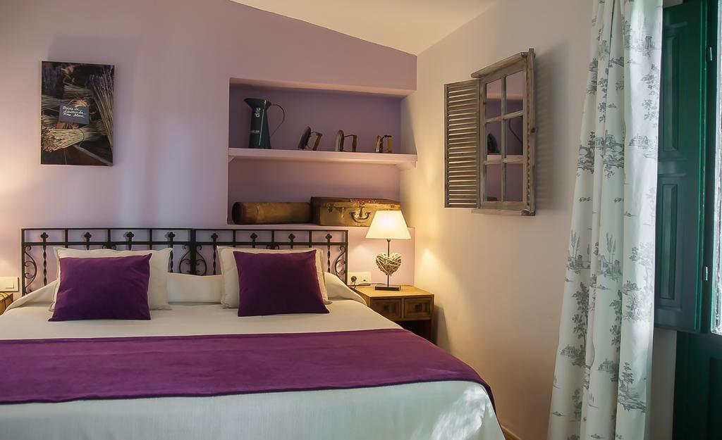 Hotel Rural Castillo De บิยาร์ ภายนอก รูปภาพ
